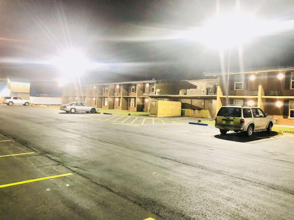 Montgomery Inn & Suites Montgomery Inn & Suites